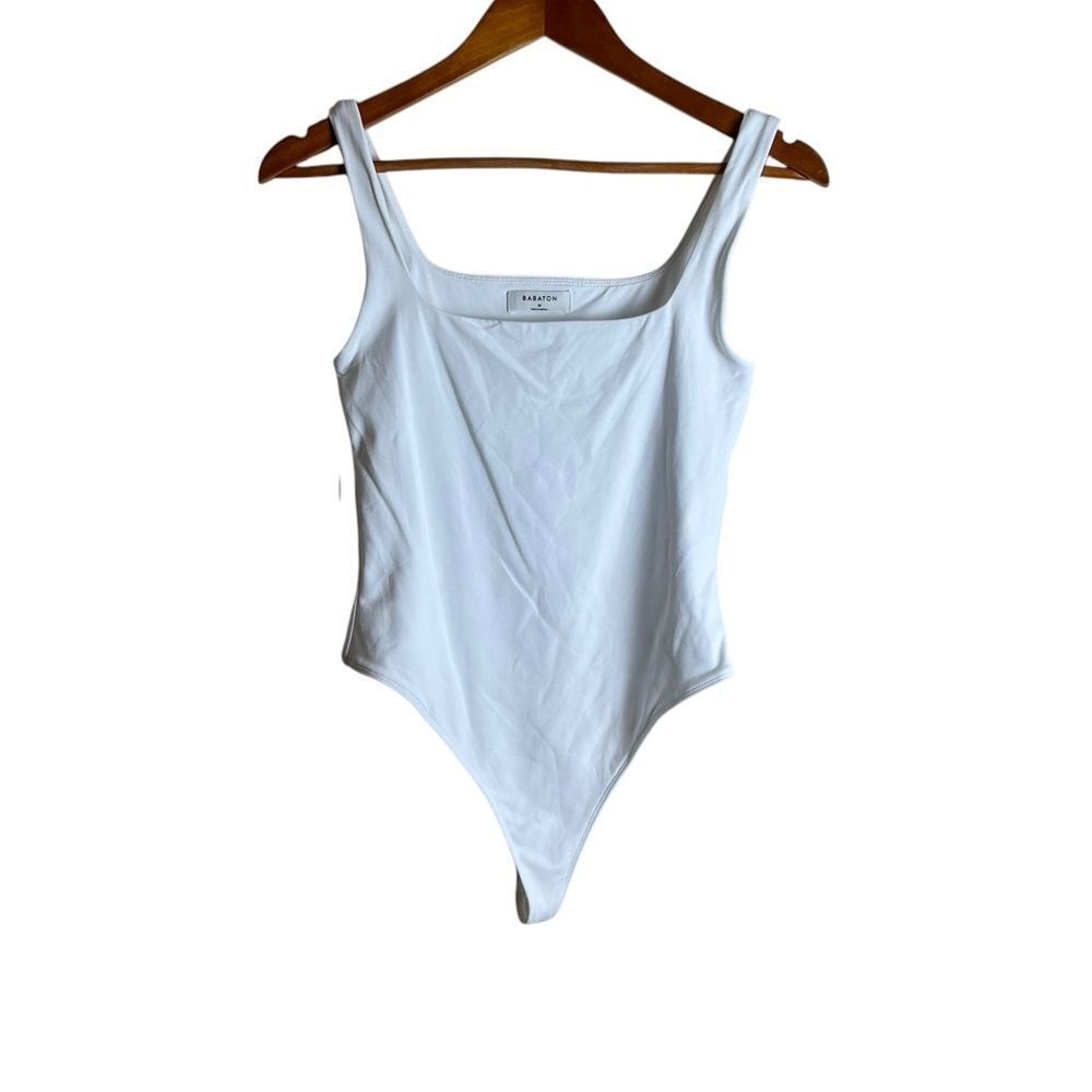 NWT! Babaton white‎ square neck body suit. Size medium